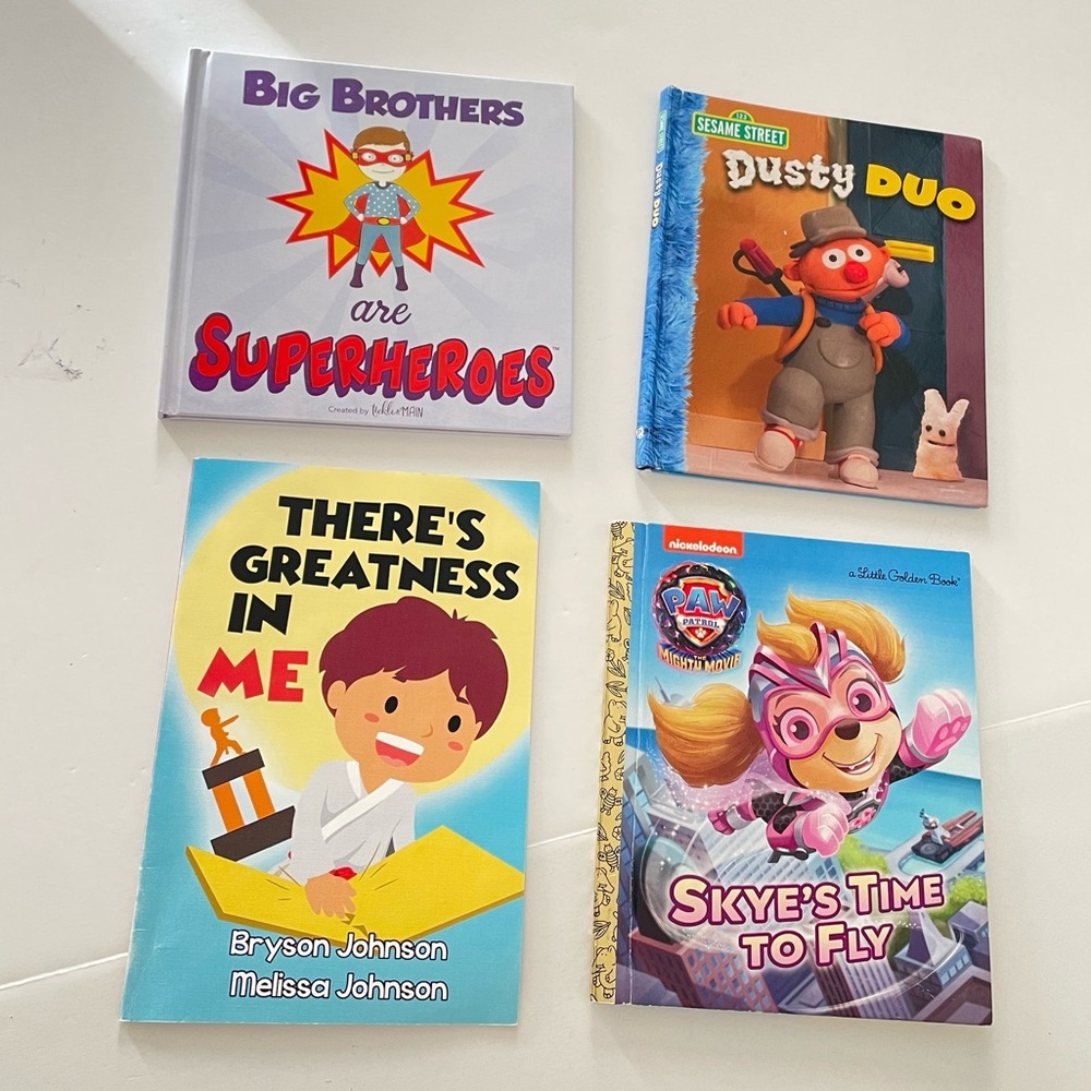 Lot of 4 kids Story Books, Big Brothers Are Superheroes/Dusty Duo/ Paw Patrol…..